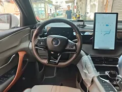 2022 BYD Song Pro DM-i PHEV 51km Premium, белый — фото 6