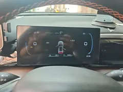 2022 BYD Song Pro DM-i PHEV 51km Premium, белый — фото 7