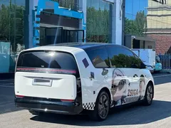 2024 Li Auto MEGA Ultra — фото 3