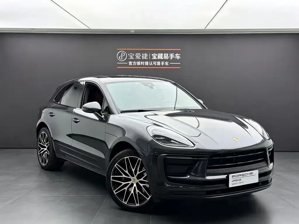 2022 Porsche Macan 2.0T