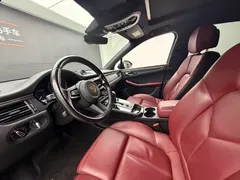 2022 Porsche Macan 2.0T — фото 10