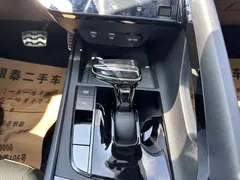 2022 Hyundai Elantra 240TGDi DCT LUX Premium, белый — фото 9