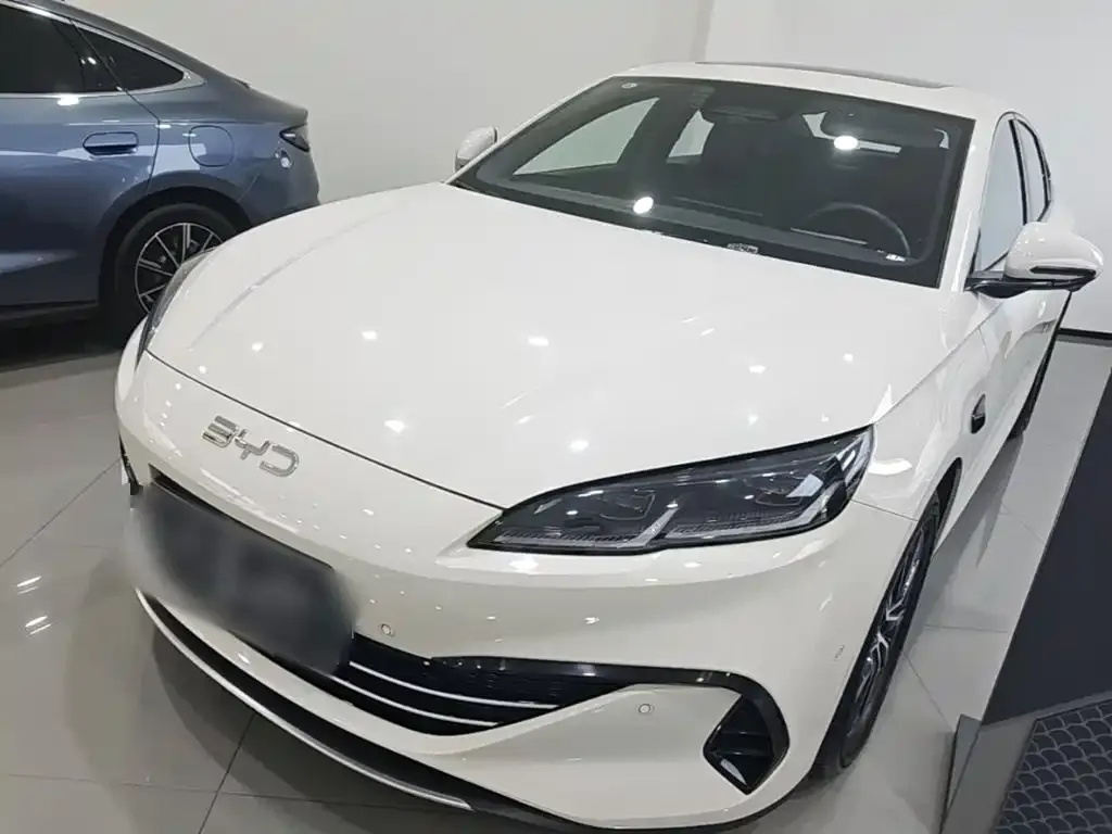2025 BYD Seal 06 DM-i PHEV Smart Driving 120KM Prestige