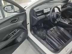 2025 BYD Seal 06 DM-i PHEV Smart Driving 120KM Prestige, белый — фото 16