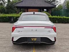2025 Hongqi H6 2.0T, белый — фото 12