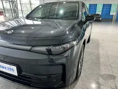 2024 Leapmotor C10 210 Smart — фото 14