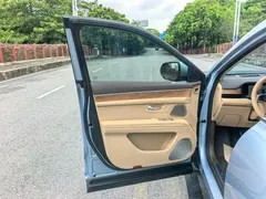 2024 Aito M7 1.5T RWD Plus 5-seat, синий — фото 4