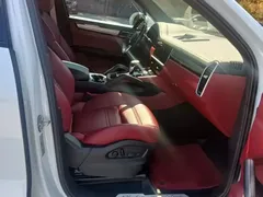 2023 Porsche Cayenne 3.0T Platinum Edition, белый — фото 6