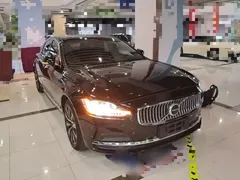 2022 Volvo S90, чёрный — фото 4