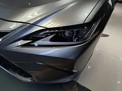 2021 Lexus ES 200 Excellence — фото 24