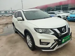 2021 Nissan X-Trail 2.0L CVT 2WD XL ITS Comfort, белый — фото 4