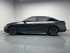 2023 Audi A4L 40 TFSI Luxury Dynamic — фото 5