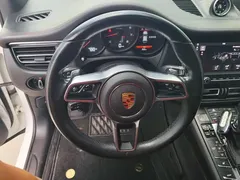 2021 Porsche Macan 2.0T, белый — фото 15