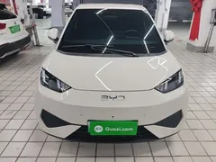 2025 BYD Seagull Smart Driving 305km Freedom, белый — фото 3