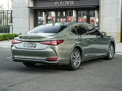 2022 Lexus ES 200 Excellence, зелёный — фото 4