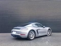 2022 Porsche 718 Cayman 2.0T — фото 3