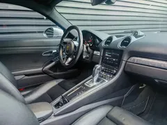 2022 Porsche 718 Cayman 2.0T — фото 4