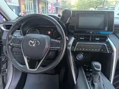 2022 Toyota Harrier Hybrid 2.5L CVT 2WD Luxury — фото 13