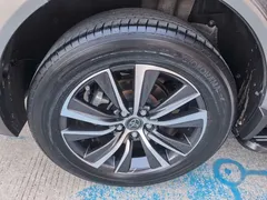 2022 Toyota Harrier Hybrid 2.5L CVT 2WD Luxury — фото 17