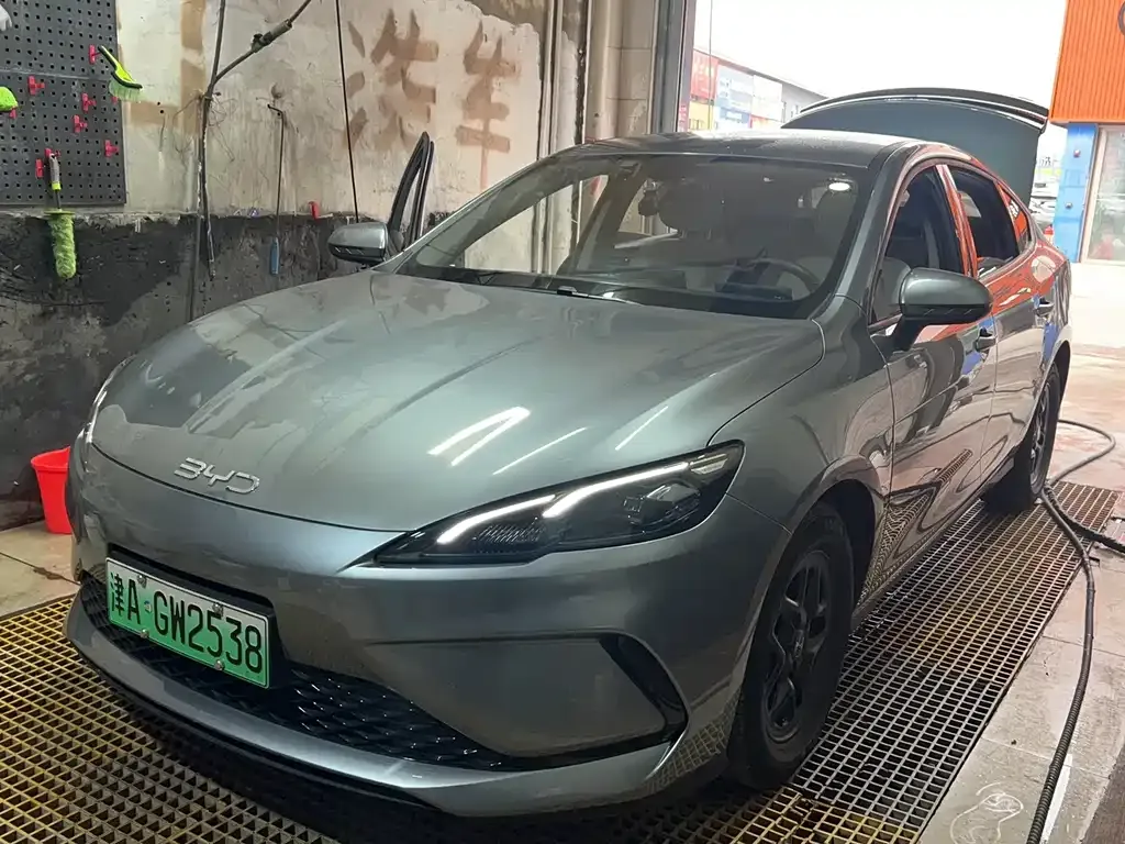 2025 BYD Seal 05 PHEV DM-i Smart Drive 55km Luxury