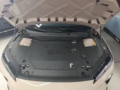 2022 Nio ET5 75kWh, чёрный — фото 20