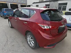 2021 Nissan Tiida 1.6L CVT — фото 5
