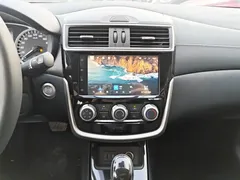 2021 Nissan Tiida 1.6L CVT — фото 13