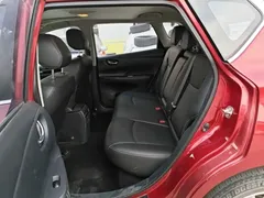 2021 Nissan Tiida 1.6L CVT — фото 17