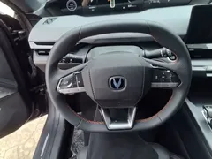 2022 Changan UNI-V 1.5T Excellence — фото 11