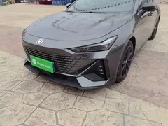 2022 Changan UNI-V 1.5T Excellence — фото 24