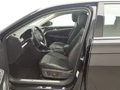 2022 Volkswagen Passat 380TSI Flagship, чёрный — фото 10