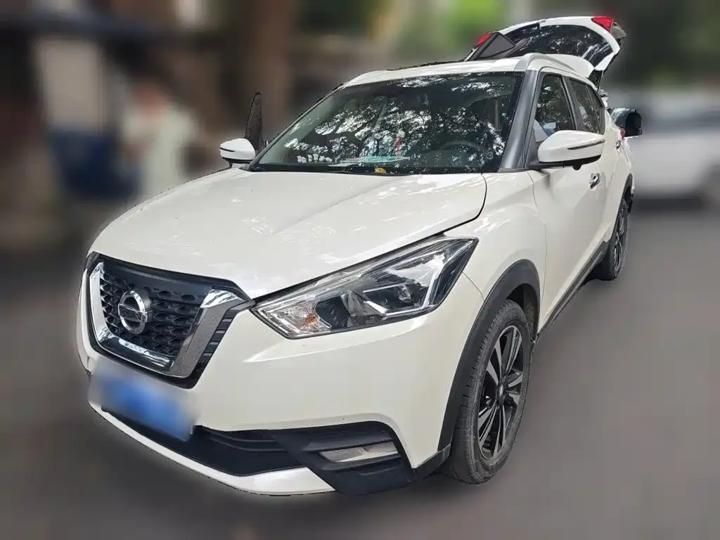 2020 Nissan Kicks 1.5L XV CVT Luxury