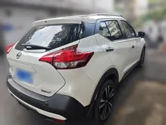 2020 Nissan Kicks 1.5L XV CVT Luxury, белый — фото 4