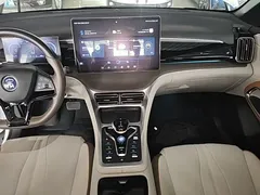 2022 BYD Song Pro DM-i PHEV 110km Flagship Pro, белый — фото 13