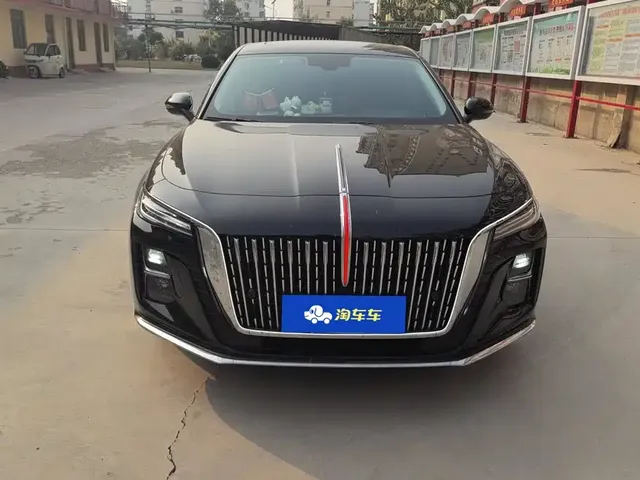 2024 Hongqi H5 2.0T AT