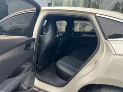 2025 BYD Seal 06 DM-i PHEV Smart Driving 120KM Flagship, белый — фото 5