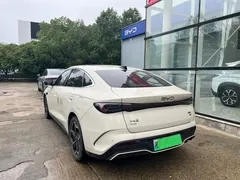 2025 BYD Seal 06 DM-i PHEV Smart Driving 120KM Flagship, белый — фото 7