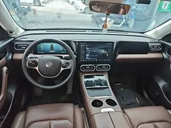 2023 Leapmotor C11 EV 500 Comfort, чёрный — фото 10
