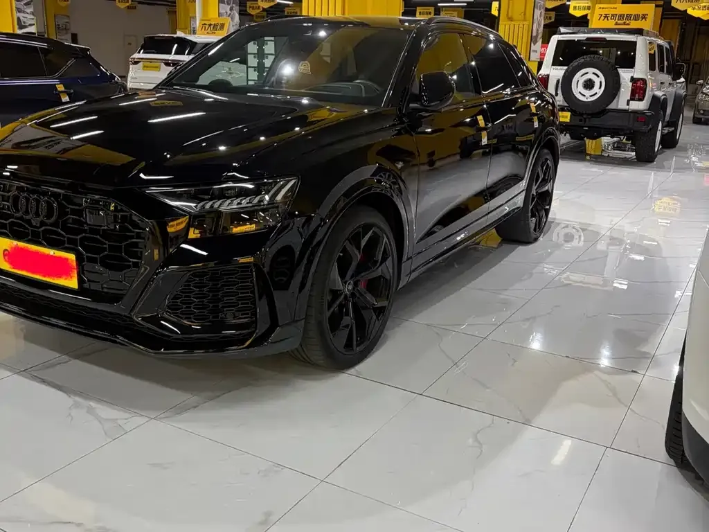 2021 Audi RS Q8 4.0T
