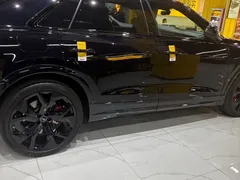2021 Audi RS Q8 4.0T, чёрный — фото 3