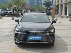 2019 Toyota Avalon 2.0L Advance China 6, чёрный — фото 2