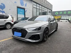 2023 Audi RS 4 Avant — фото 1