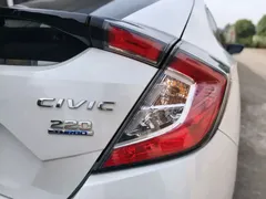 2021 Honda Civic Hatchback 220Turbo CVT, белый — фото 18