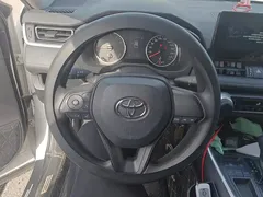 2022 Toyota Wildlander 2.0L CVT 2WD, белый — фото 15