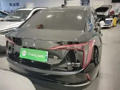 2023 Hongqi E-QM5 EV 620km PLUS, чёрный — фото 6