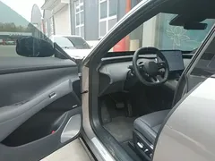 2025 Xiaomi YU7 4WD Pro — фото 16