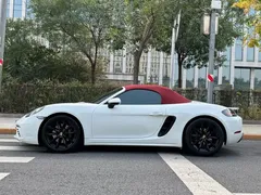 2022 Porsche 718 Boxster 2.0T, белый — фото 3