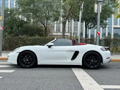 2022 Porsche 718 Boxster 2.0T, белый — фото 12