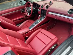 2022 Porsche 718 Boxster 2.0T, белый — фото 24