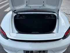 2022 Porsche 718 Boxster 2.0T, белый — фото 33